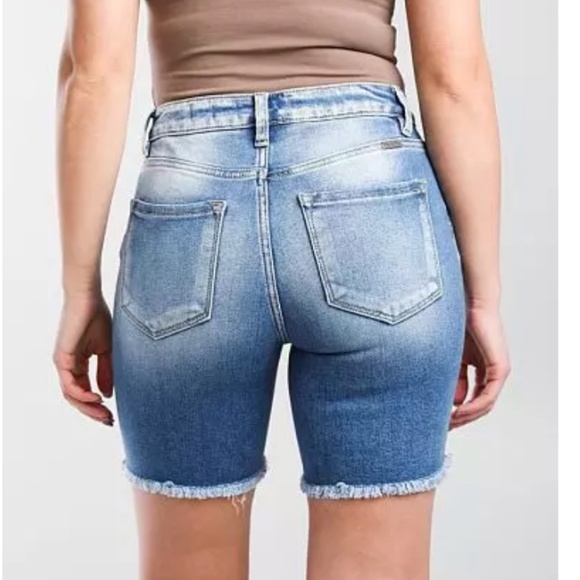 KANCAN SIGNATURE Kurvy Ultra High Stretch Short KANCAN SIGNATURE Size 28 - Picture 3 of 9